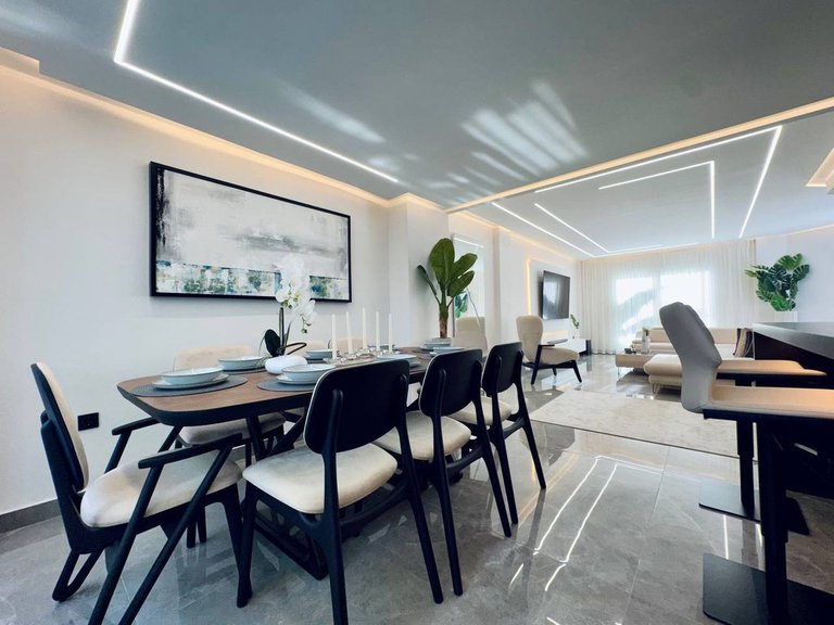 Villa for Sale in Marbella, Malaga 9
