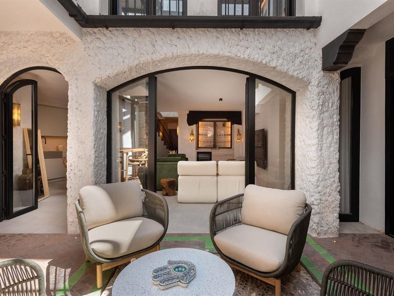 Villa for Sale in Marbella, Malaga 12
