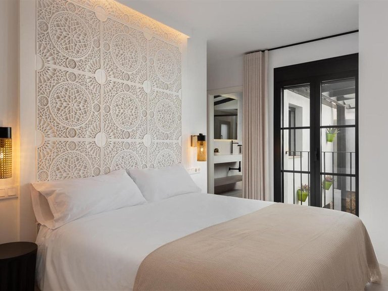 Villa for Sale in Marbella, Malaga 4