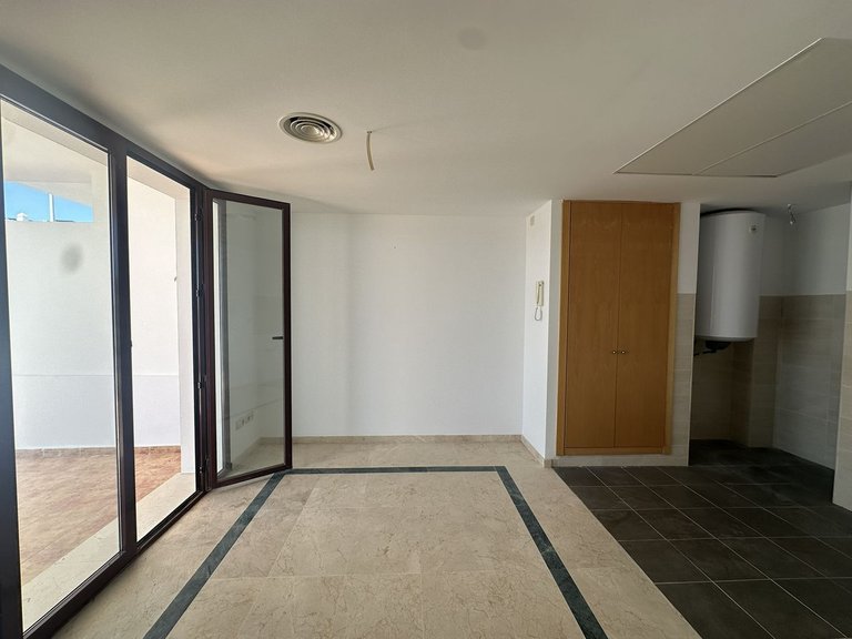 Villa for Sale in Doña Julia, Malaga 17