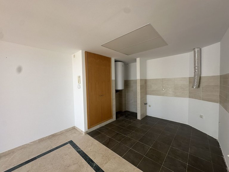 Villa for Sale in Doña Julia, Malaga 18