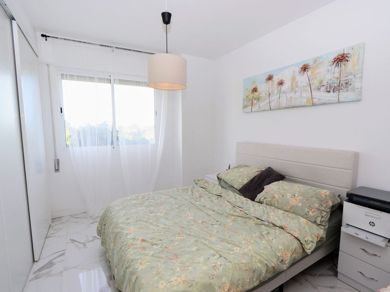 Apartment for Sale in Punta Prima, Alicante 16