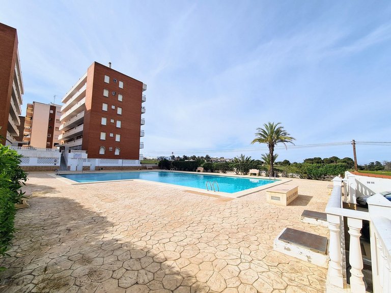 Apartment for Sale in Punta Prima, Alicante 22