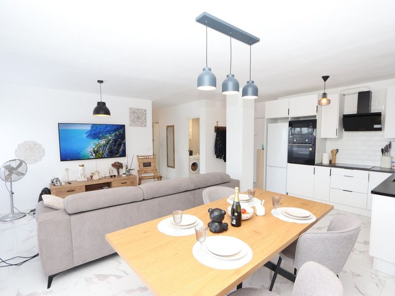 Apartment for Sale in Punta Prima, Alicante 4