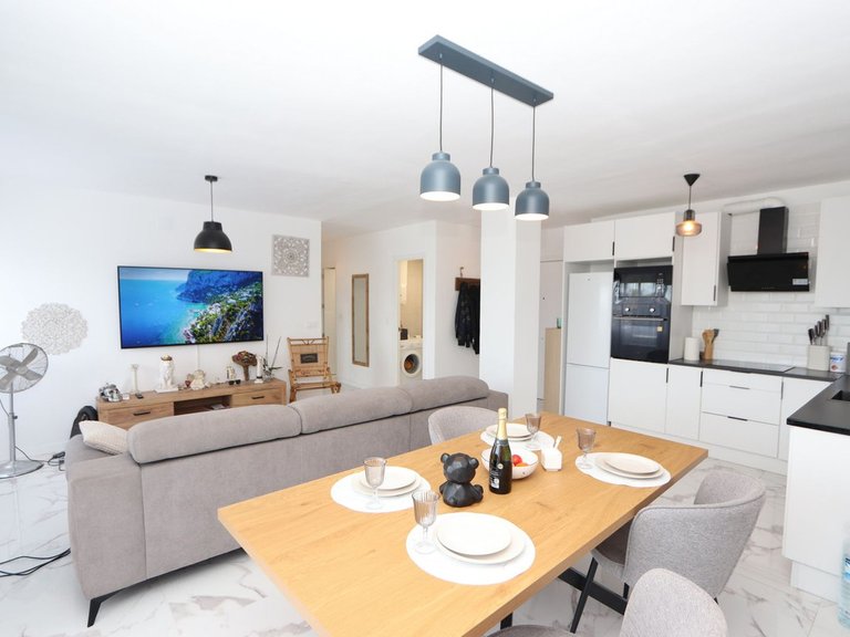 Apartment for Sale in Punta Prima, Alicante 9