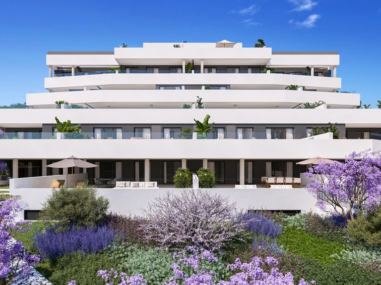 Apartment for Sale in Altos De Los Monteros, Malaga 1