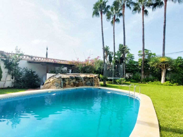 Villa for Sale in Benalmadena Costa, Malaga 3