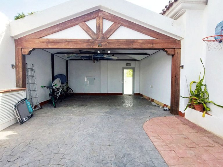 Villa for Sale in Benalmadena Costa, Malaga 35