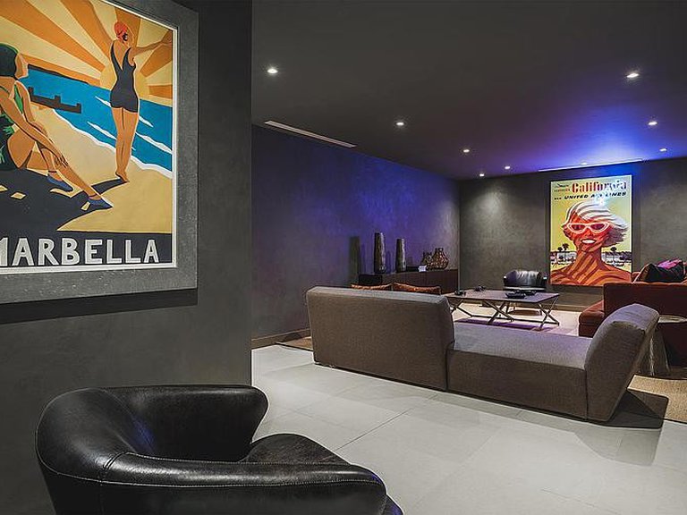 Town House for Sale in New Golden Mile, Malaga 16