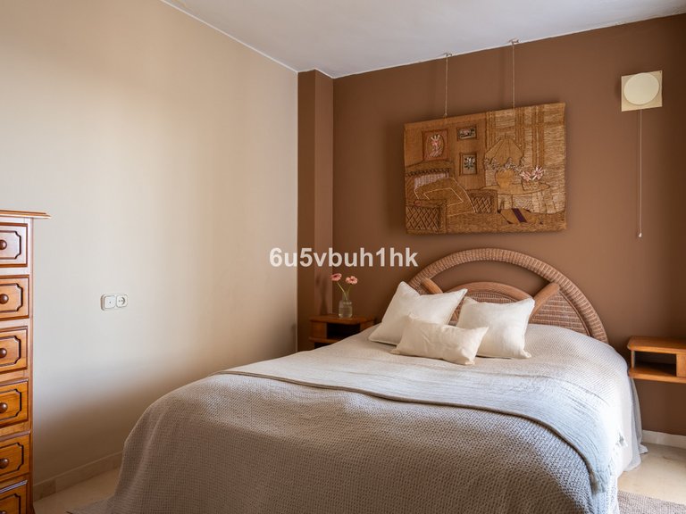 Villa for Sale in Benalmadena Pueblo, Malaga 18