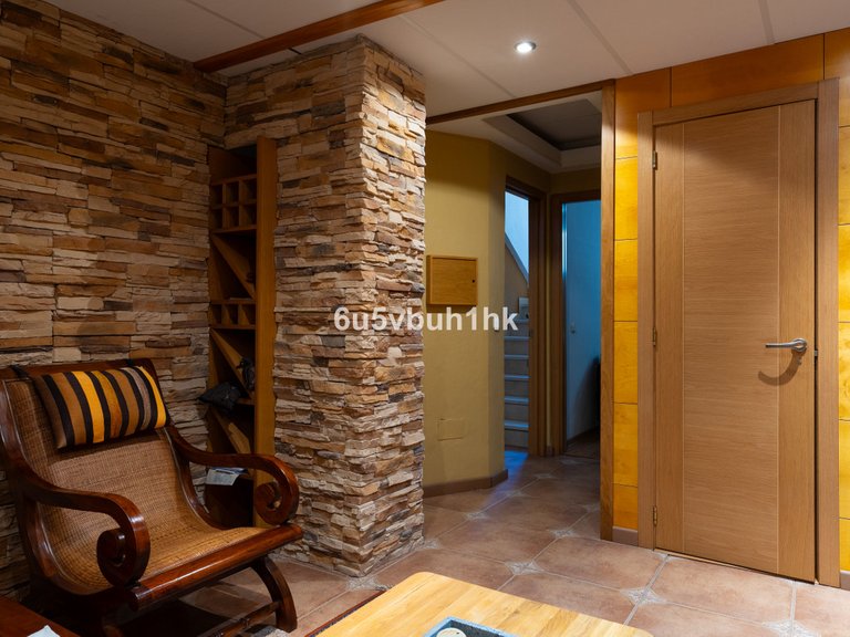 Villa for Sale in Benalmadena Pueblo, Malaga 38