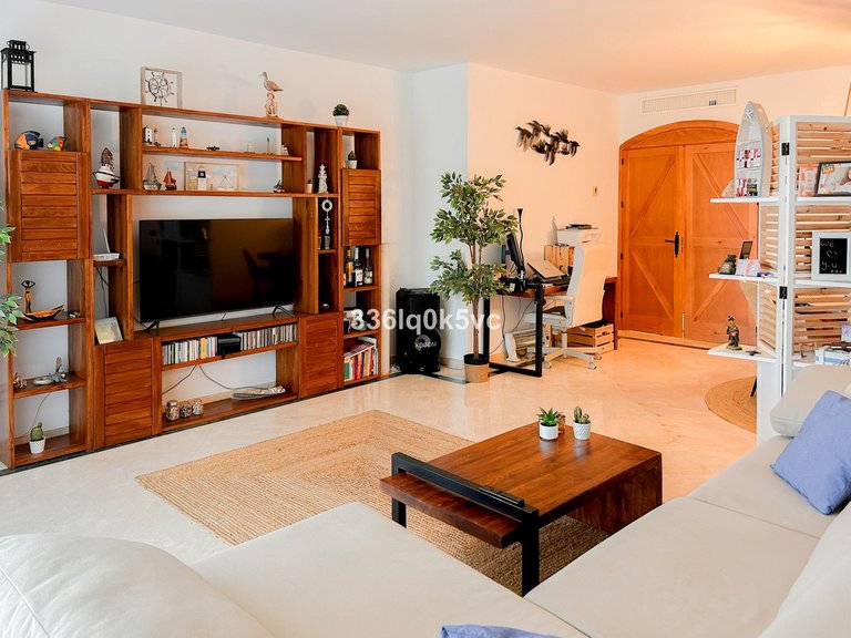 Apartment for Sale in Casares, Malaga 10