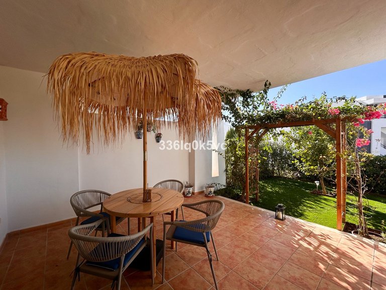 Apartment for Sale in Casares, Malaga 9