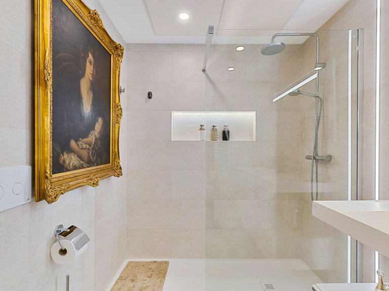 Apartment for Sale in Fuengirola, Malaga 18