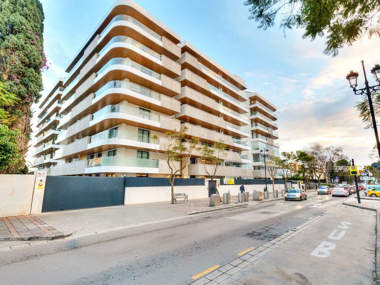Apartment for Sale in Fuengirola, Malaga 49