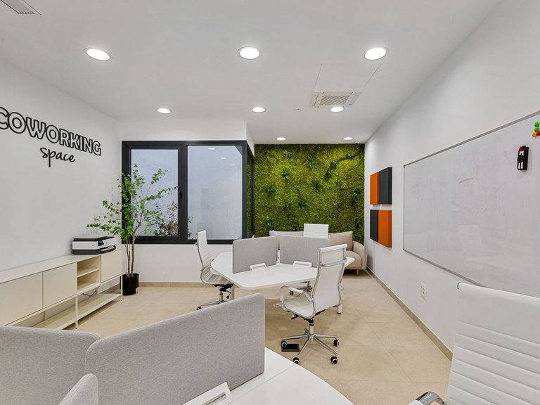Apartment for Sale in Fuengirola, Malaga 58
