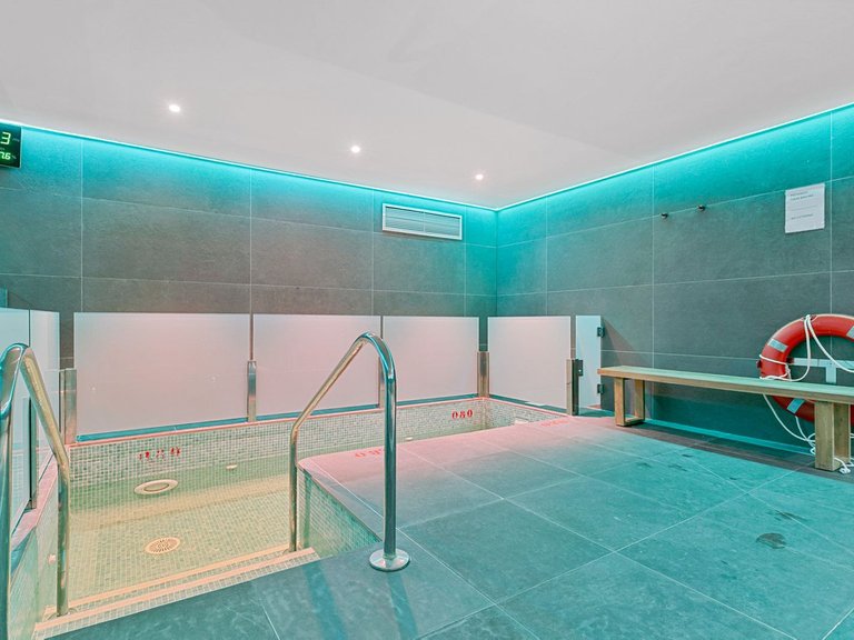 Apartment for Sale in Fuengirola, Malaga 64