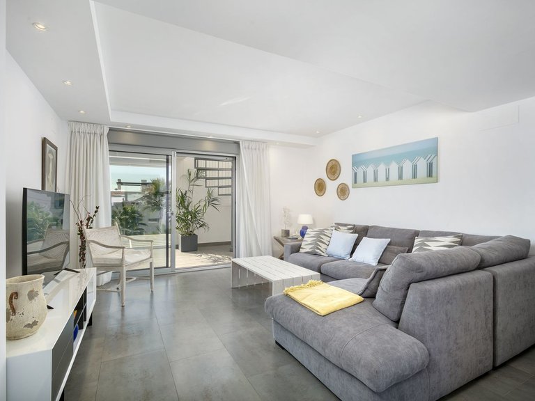Apartment for Sale in Estepona, Malaga 2
