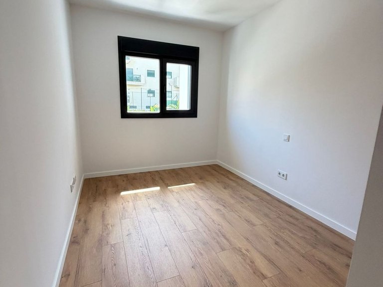Apartment for Sale in Estepona, Malaga 27