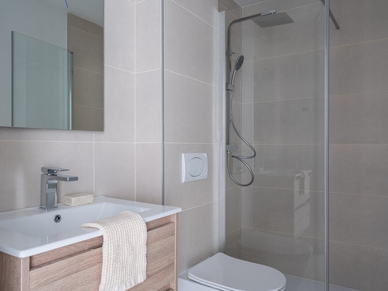 Apartment for Sale in Fuengirola, Malaga 11