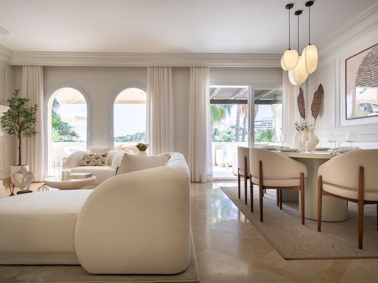 Apartment for Sale in Nueva Andalucía, Malaga 8