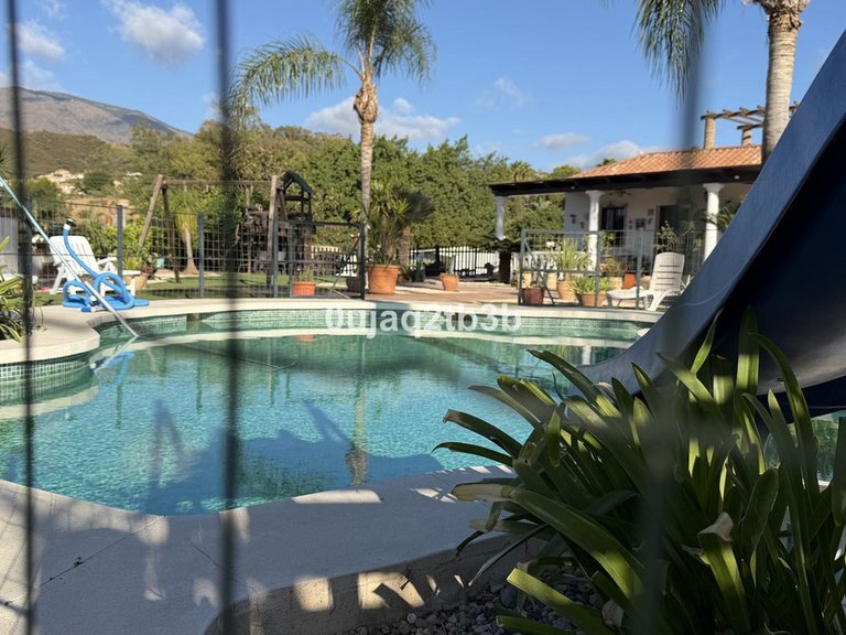 Plot for Sale in Estepona, Malaga 30