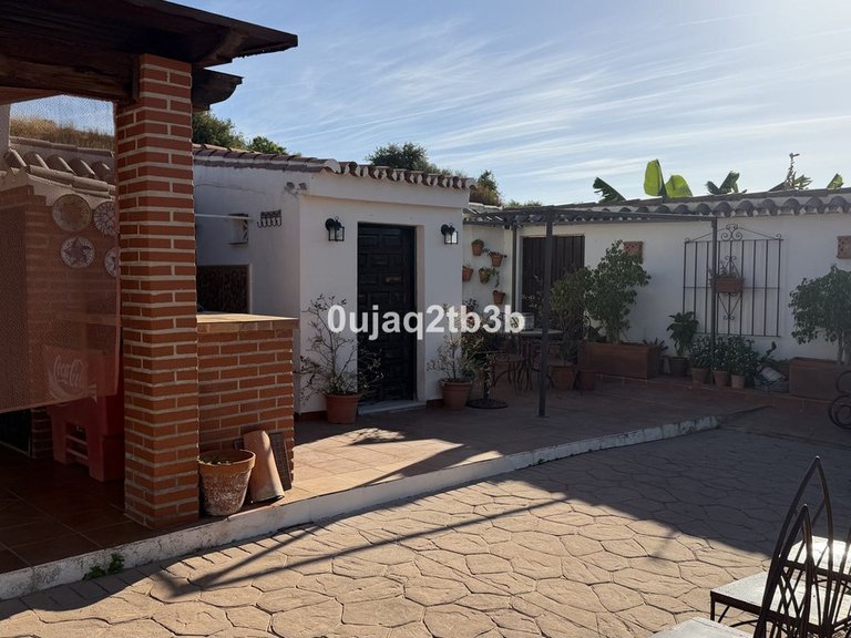 Plot for Sale in Estepona, Malaga 32