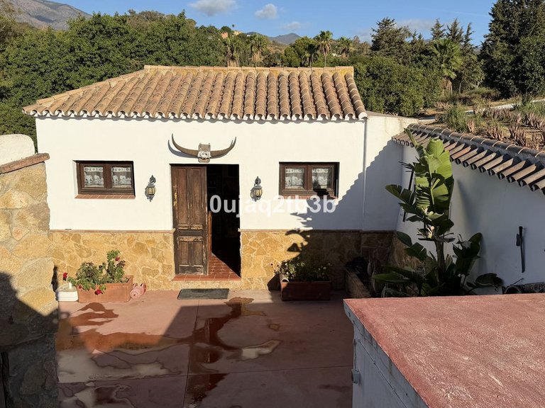 Plot for Sale in Estepona, Malaga 5