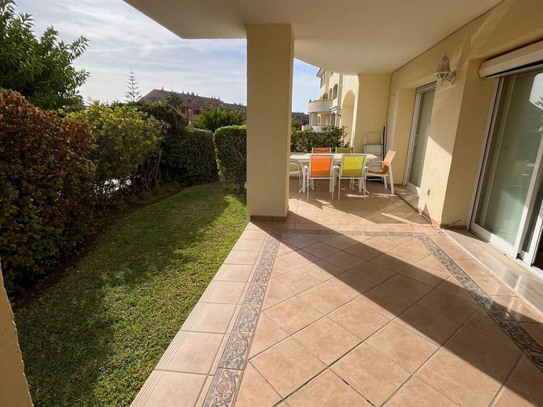Apartment for Sale in Bahía De Marbella, Malaga 30