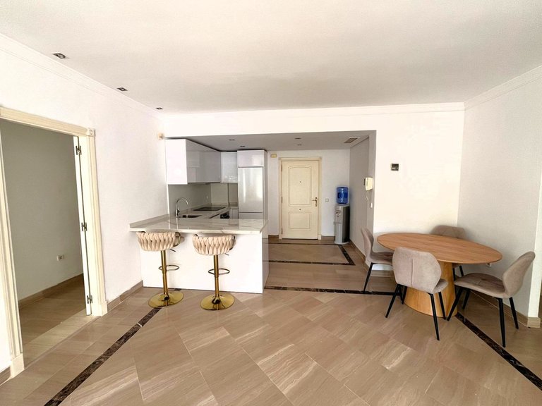 Apartment for Sale in Bahía De Marbella, Malaga 7