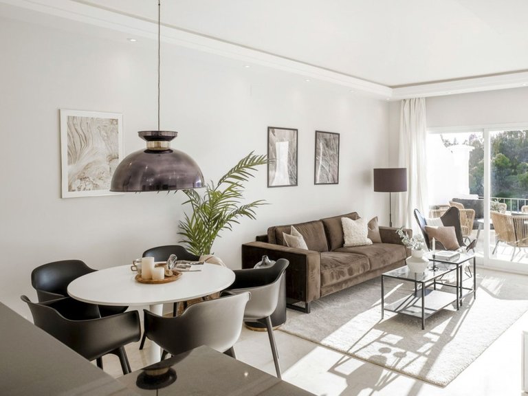 Apartment for Sale in La Quinta, Malaga 5