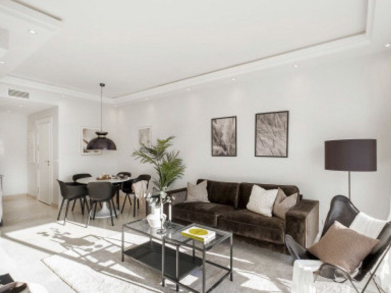 Apartment for Sale in La Quinta, Malaga 9