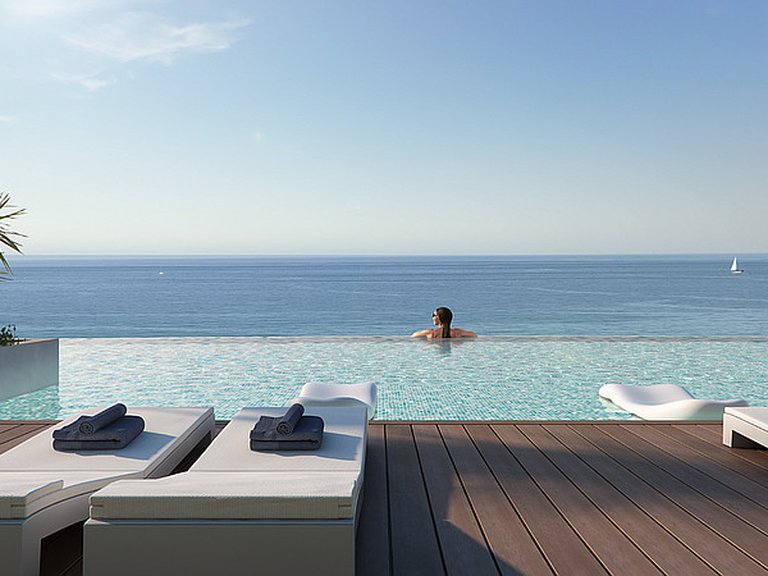 Penthouse for Sale in Casares Playa, Malaga 4