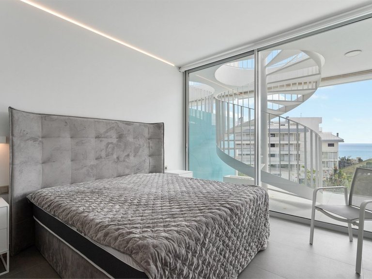 Apartment for Sale in Higueron, Malaga 15