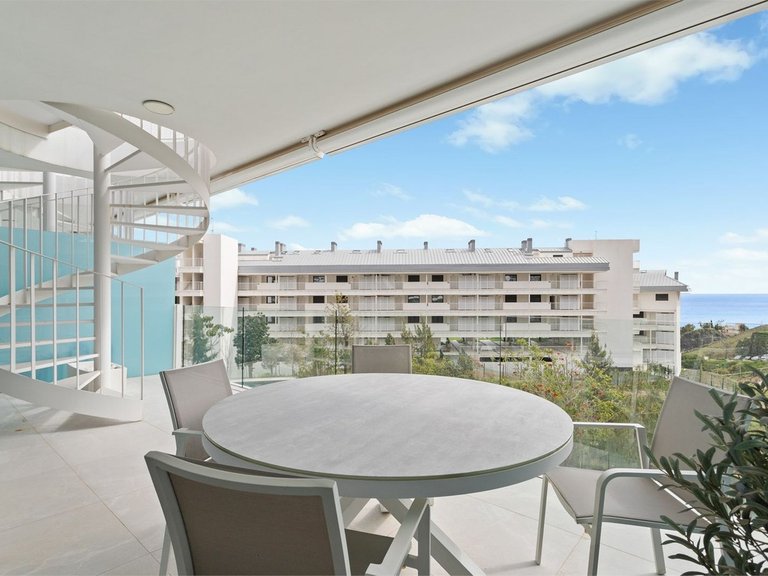 Apartment for Sale in Higueron, Malaga 3