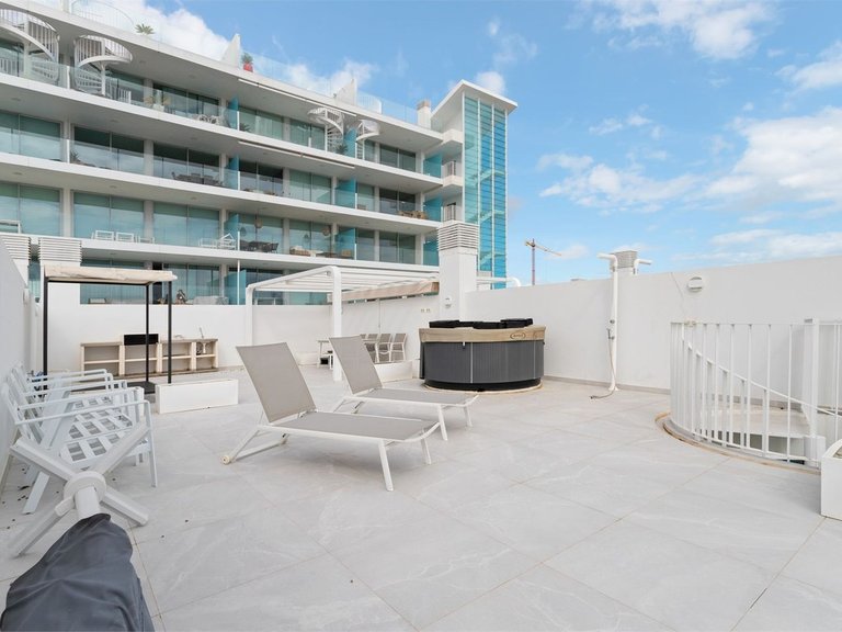 Apartment for Sale in Higueron, Malaga 7