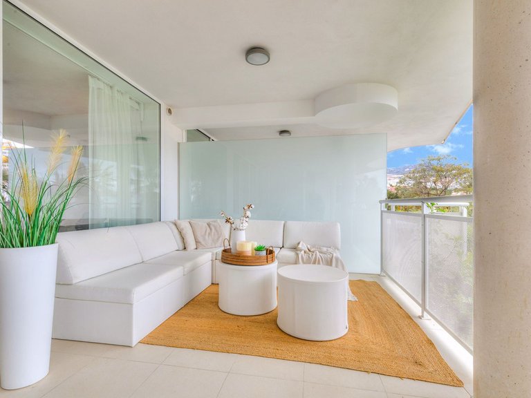 Apartment for Sale in Benalmadena Costa, Malaga 12