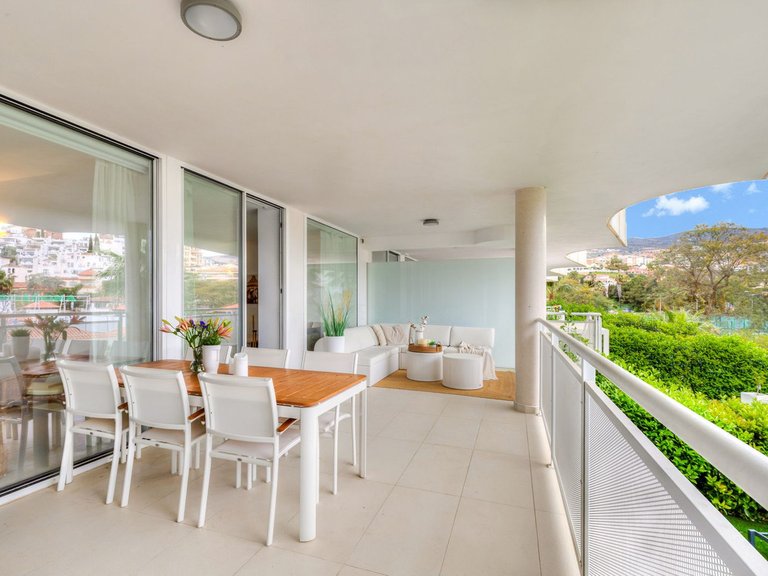 Apartment for Sale in Benalmadena Costa, Malaga 13