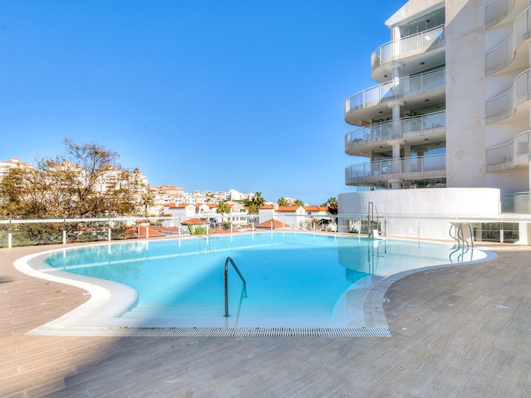 Apartment for Sale in Benalmadena Costa, Malaga 30