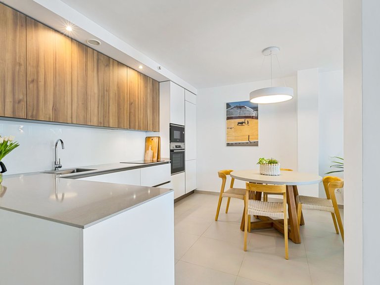 Apartment for Sale in Benalmadena Costa, Malaga 8