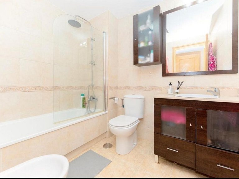 Apartment for Sale in Málaga, Malaga 18