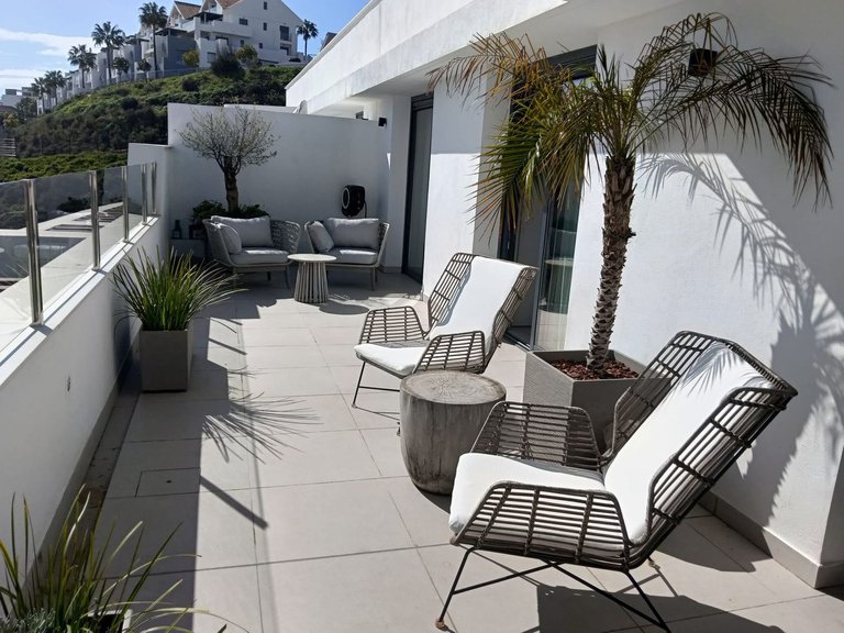 Apartment for Sale in La Cala De Mijas, Malaga 1