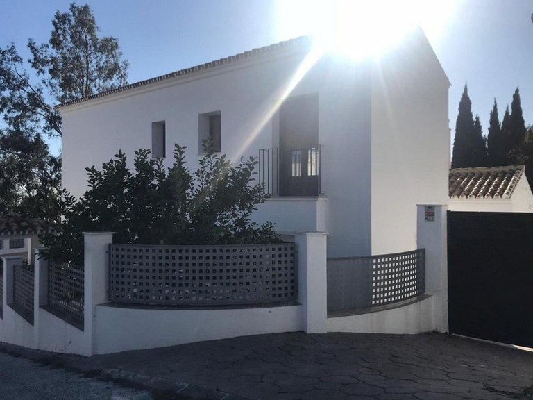 Villa for Sale in Benalmadena, Malaga 4