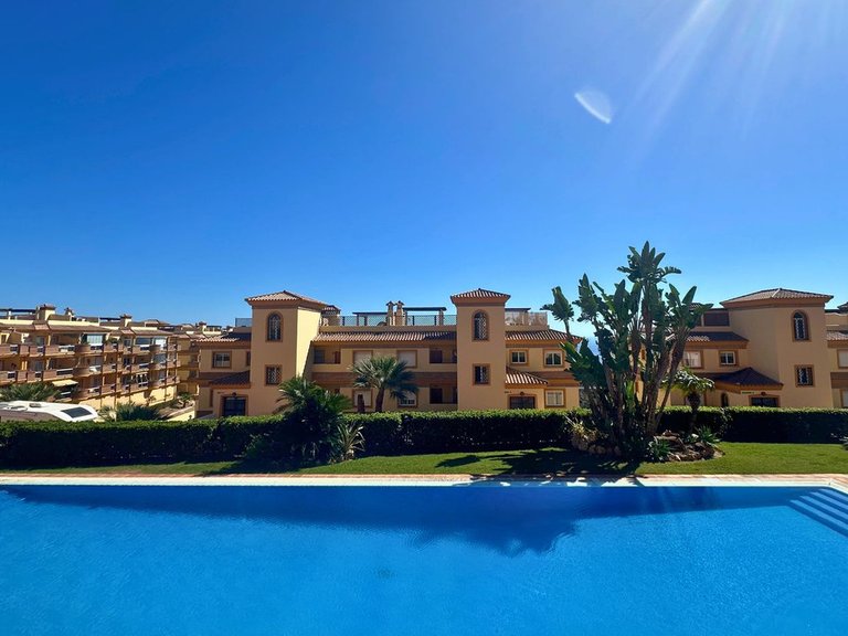 Apartment for Sale in Calahonda, Malaga 18