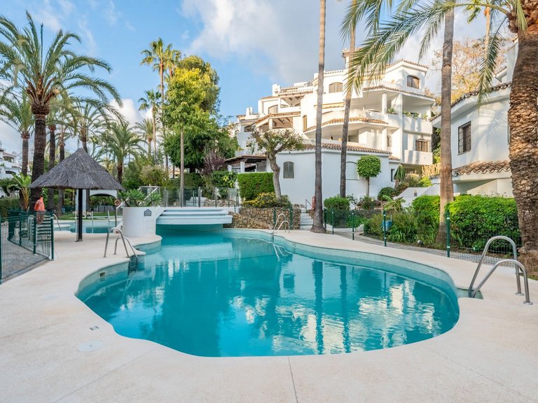 Apartment for Sale in Elviria, Malaga 1