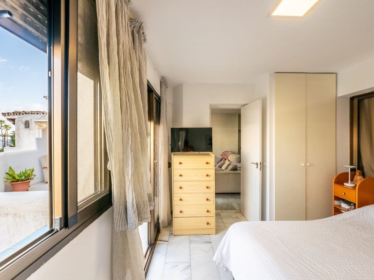 Apartment for Sale in Elviria, Malaga 11