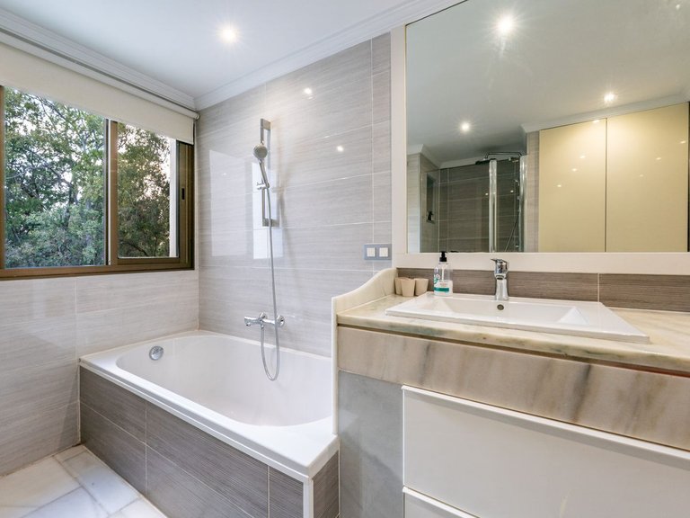 Apartment for Sale in Elviria, Malaga 14