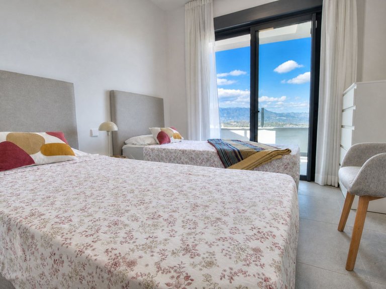 Apartment for Sale in Calanova Golf, Malaga 16
