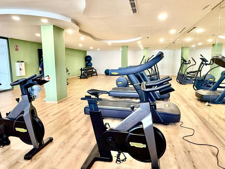 Apartment for Sale in Calanova Golf, Malaga 25