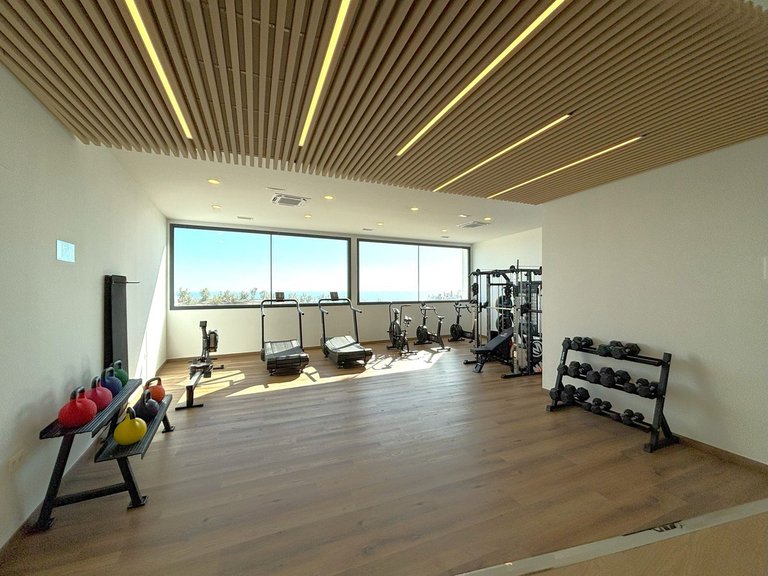 Apartment for Sale in Fuengirola, Malaga 18